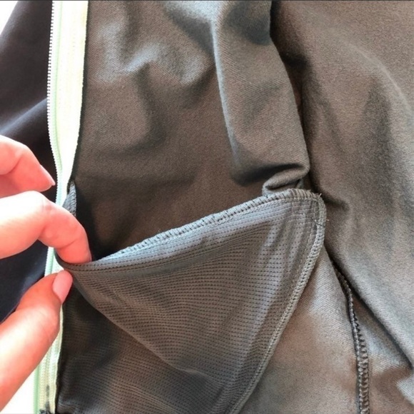 Fabletics Cleo Full Zip Up Jacket Size XS - Picture 4 of 12